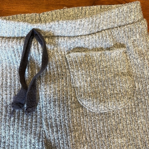 Zara kids 4-5 years grey pants - Picture 2 of 6